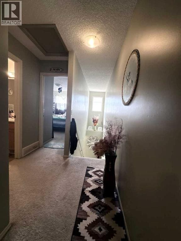 138 Saddlebrook Point NE photo 12