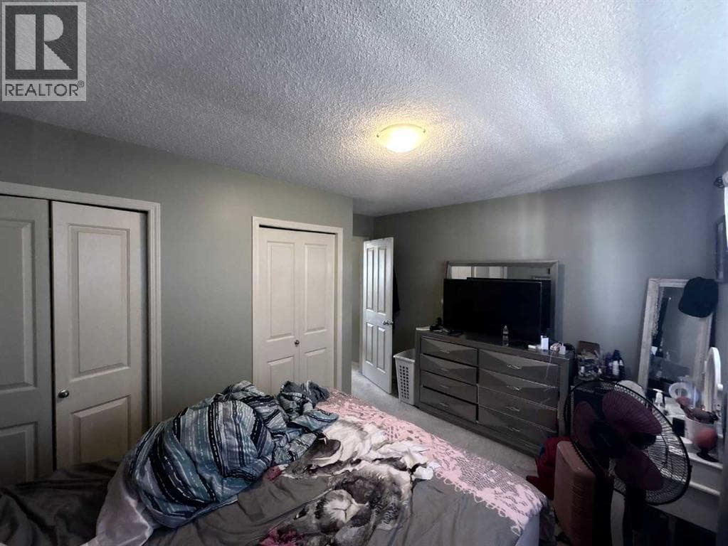 138 Saddlebrook Point NE photo 9