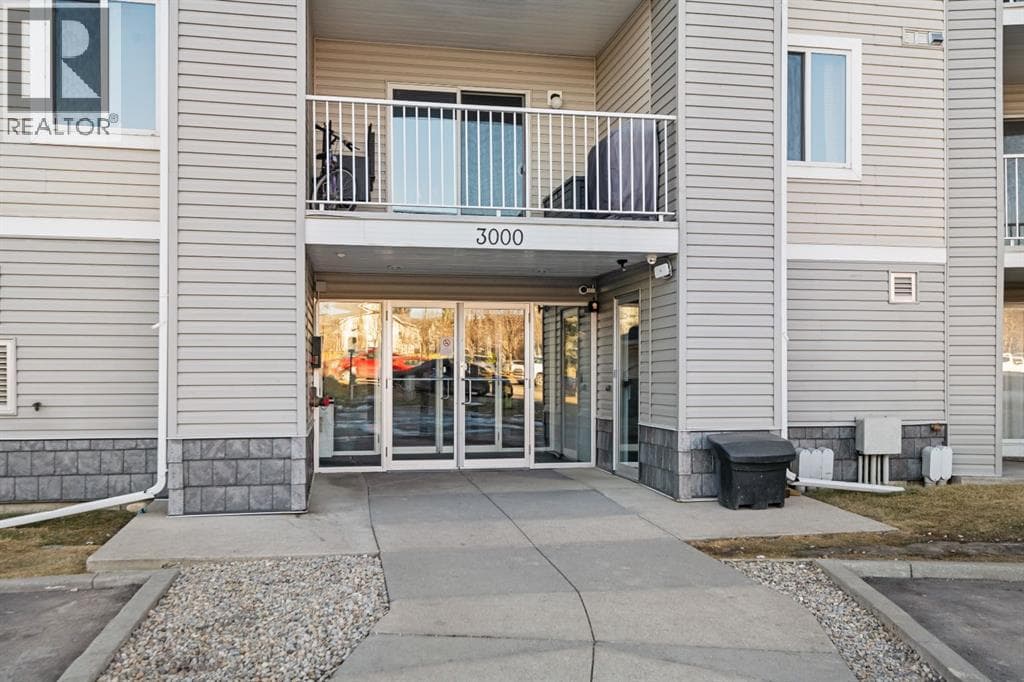 3112, 1620 70 Street SE photo 3