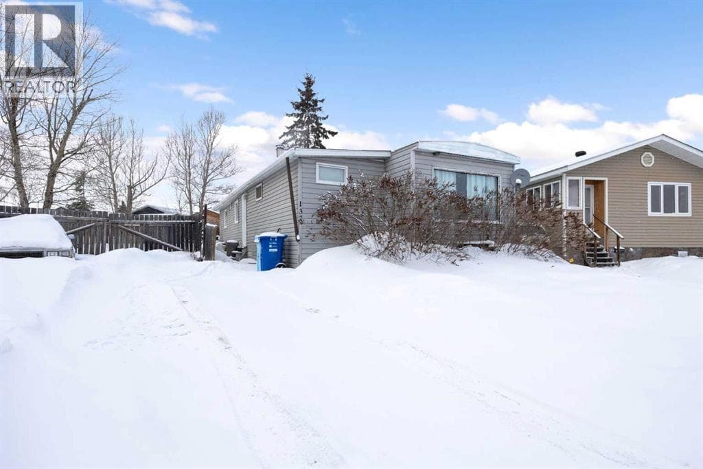 3 bed 2 bath single family at 132 Greenfield Place — $99,900