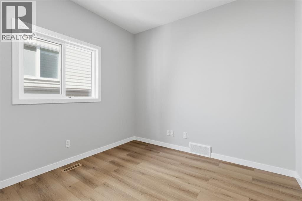 132 Lewiston Drive NE photo 4