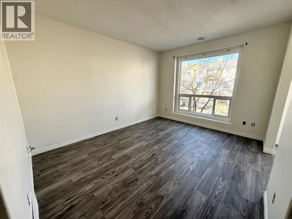 343 Sunrise Terrace NE photo 5