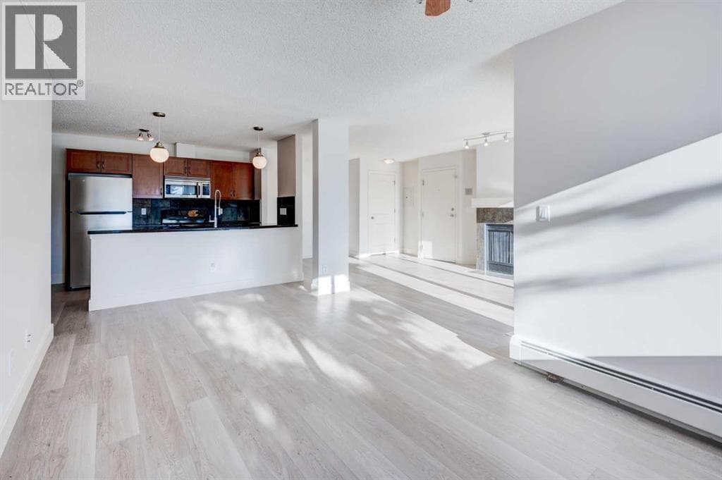 1, 101 Village Heights SW photo 12