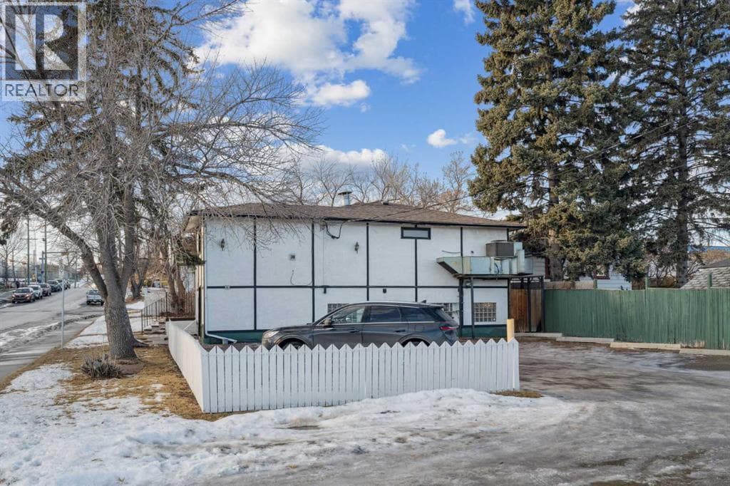 5340 2 Street SW photo 6