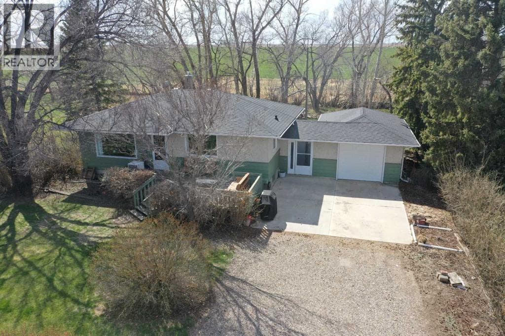 3 bed 1 bath single family at 95064 Rng Rd 183 — $649,900