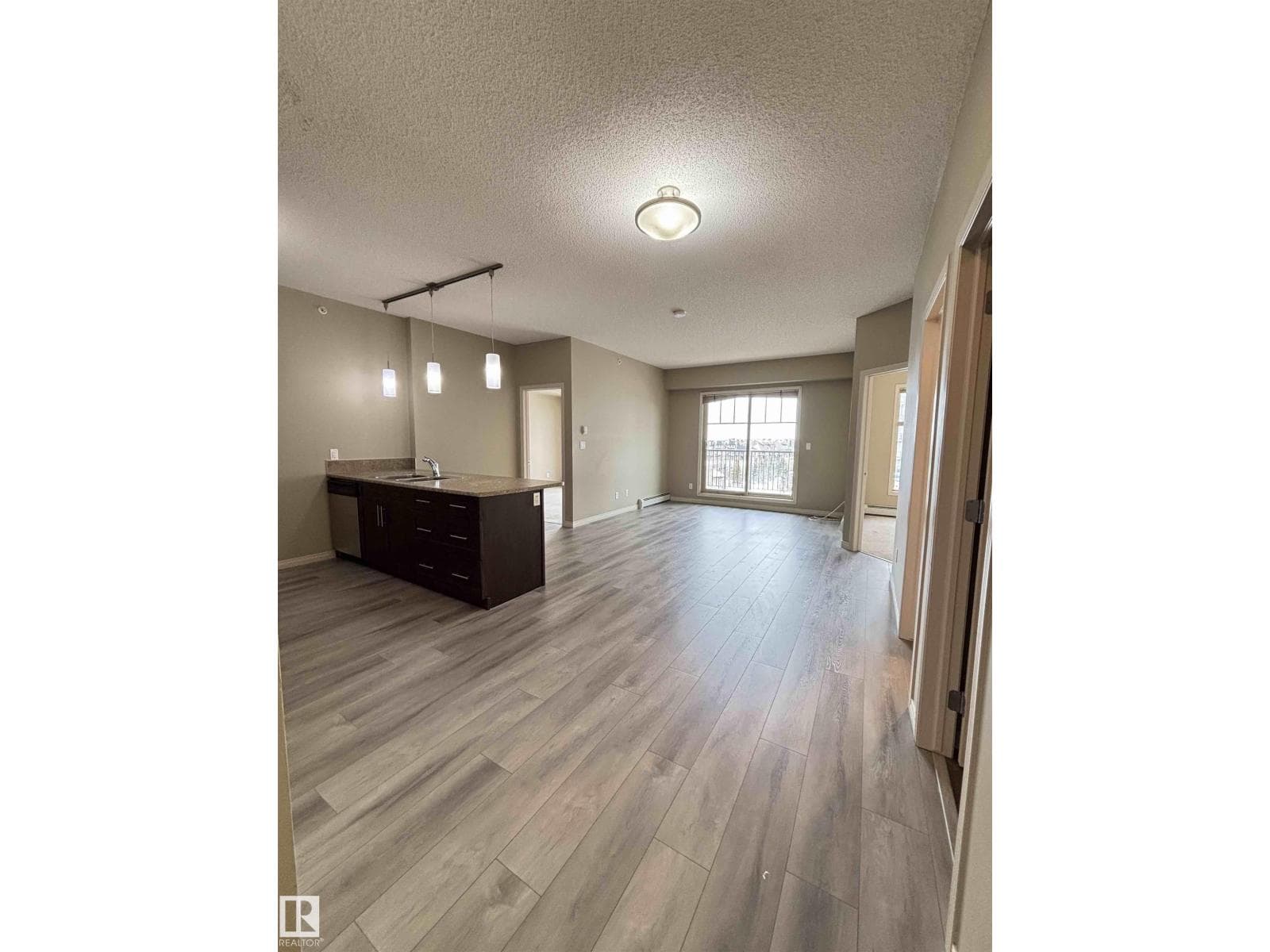2 bed 2 bath single family at #408 111 AMBELSIDE DR SW SW — $225,000
