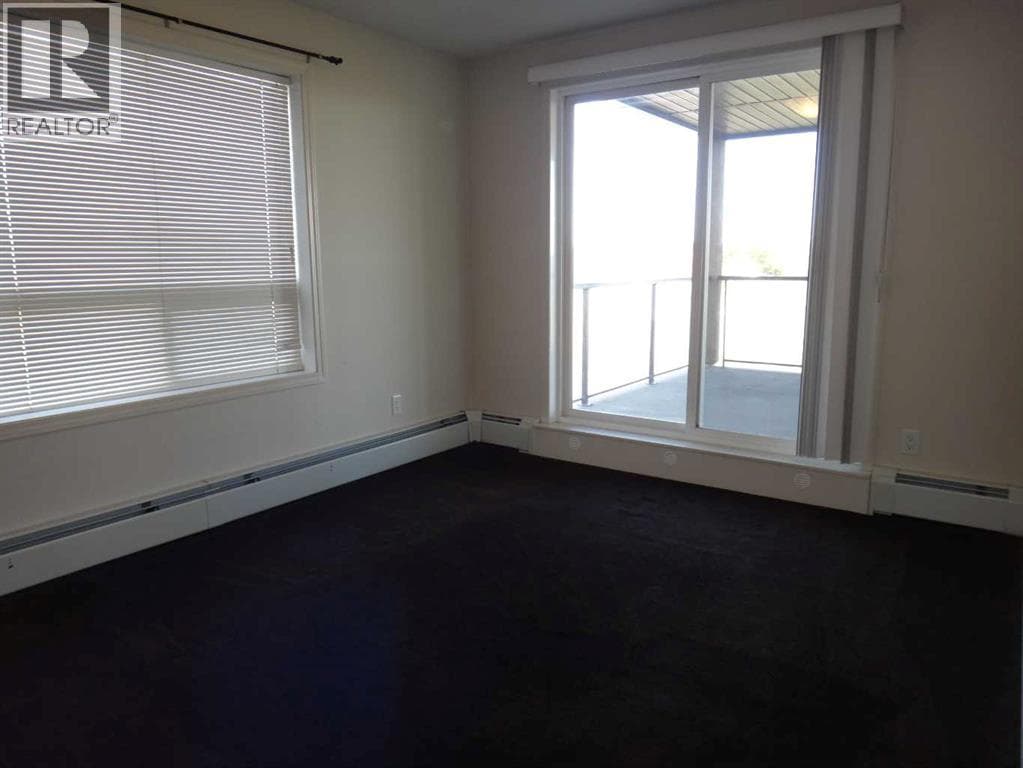 324, 9120 96 Avenue photo 5