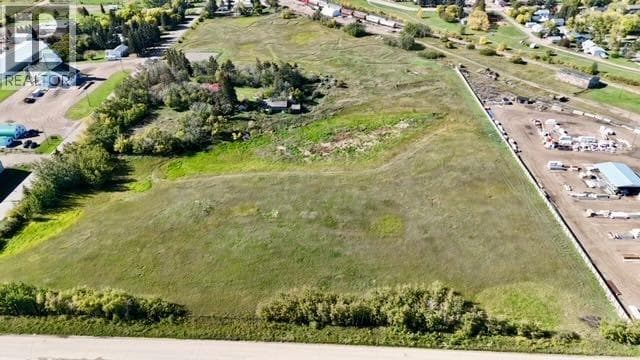 4406 47 Avenue photo 5