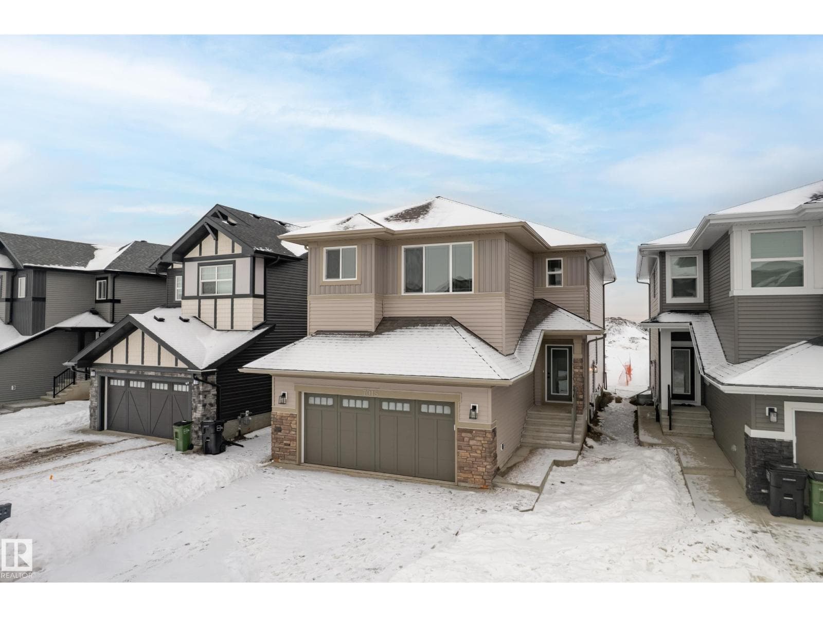 7015 177 AV NW photo 5