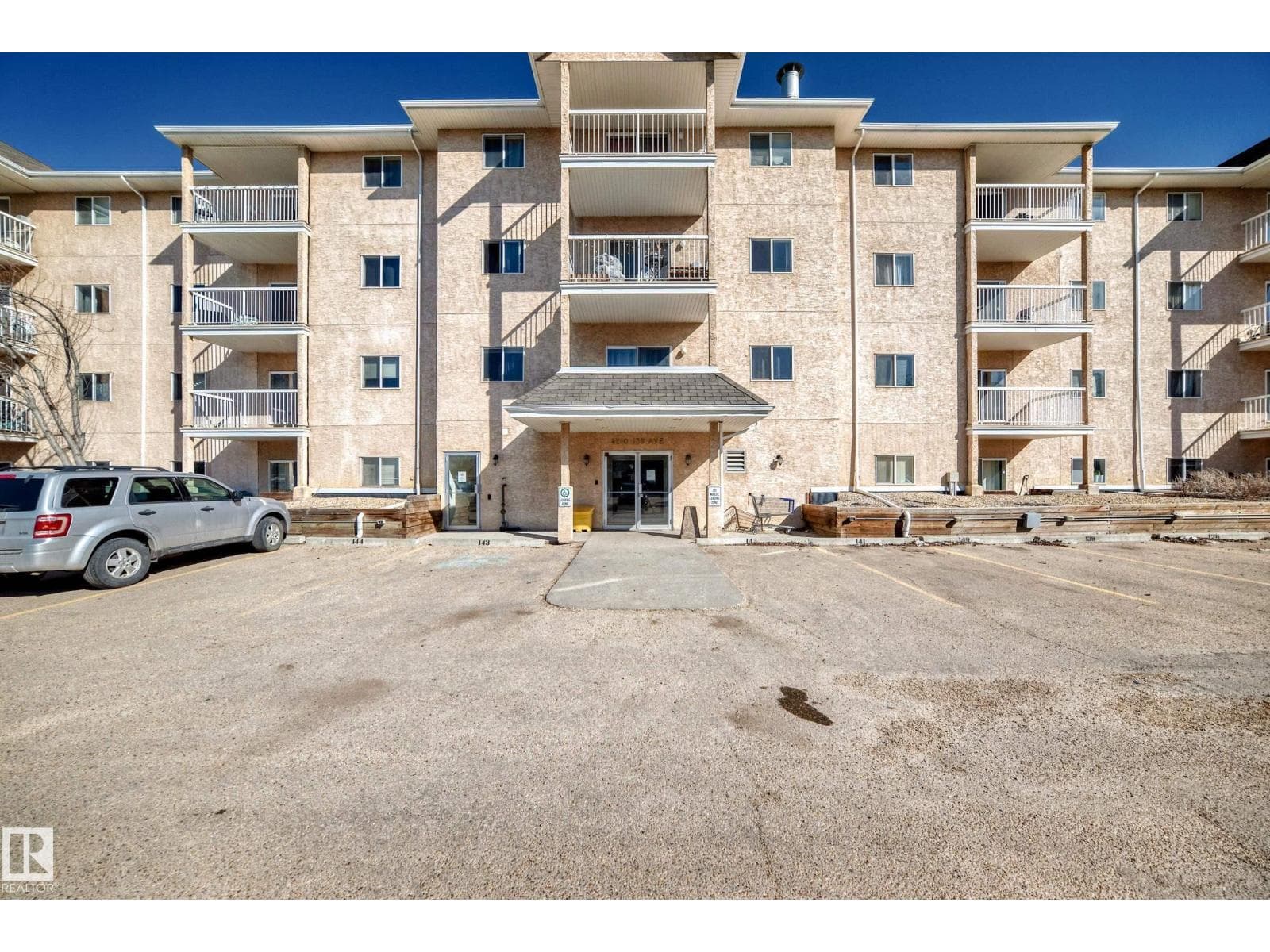 1 bed 1 bath single family at #330 4210 139 AV NW — $119,000