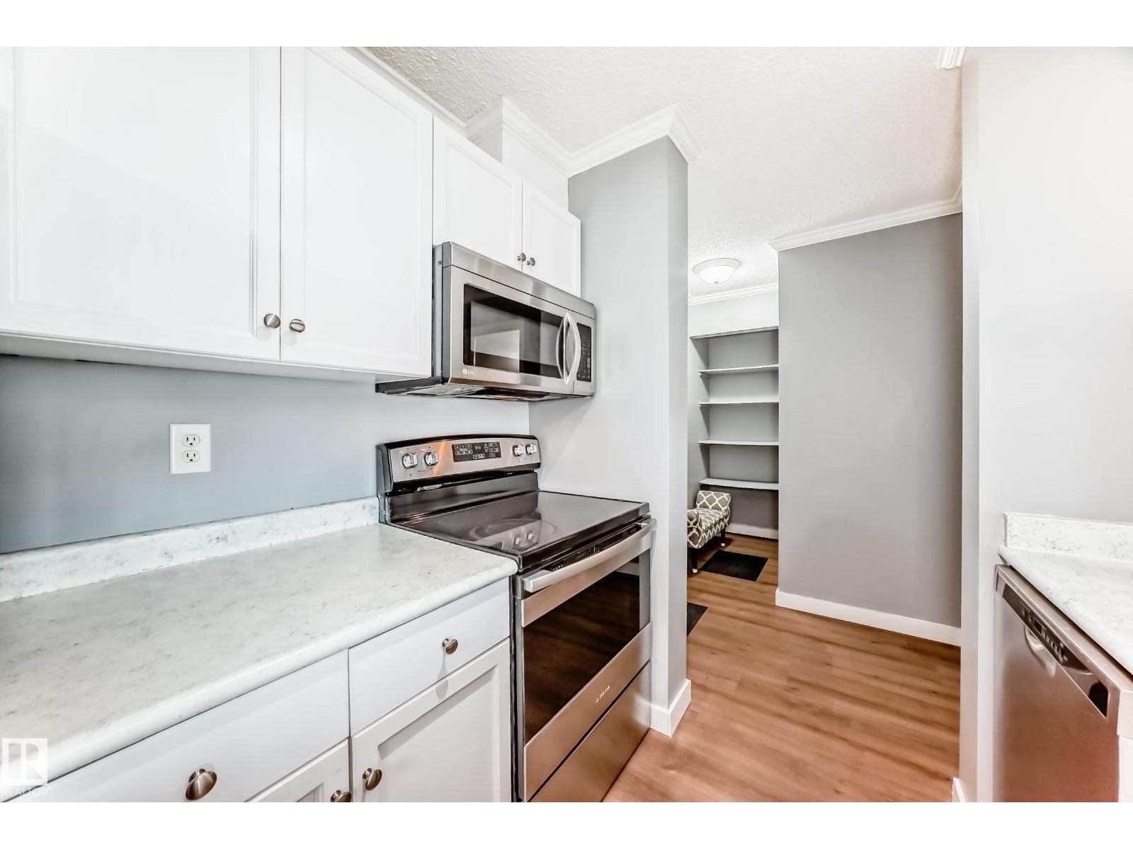 #330 4210 139 AV NW photo 6