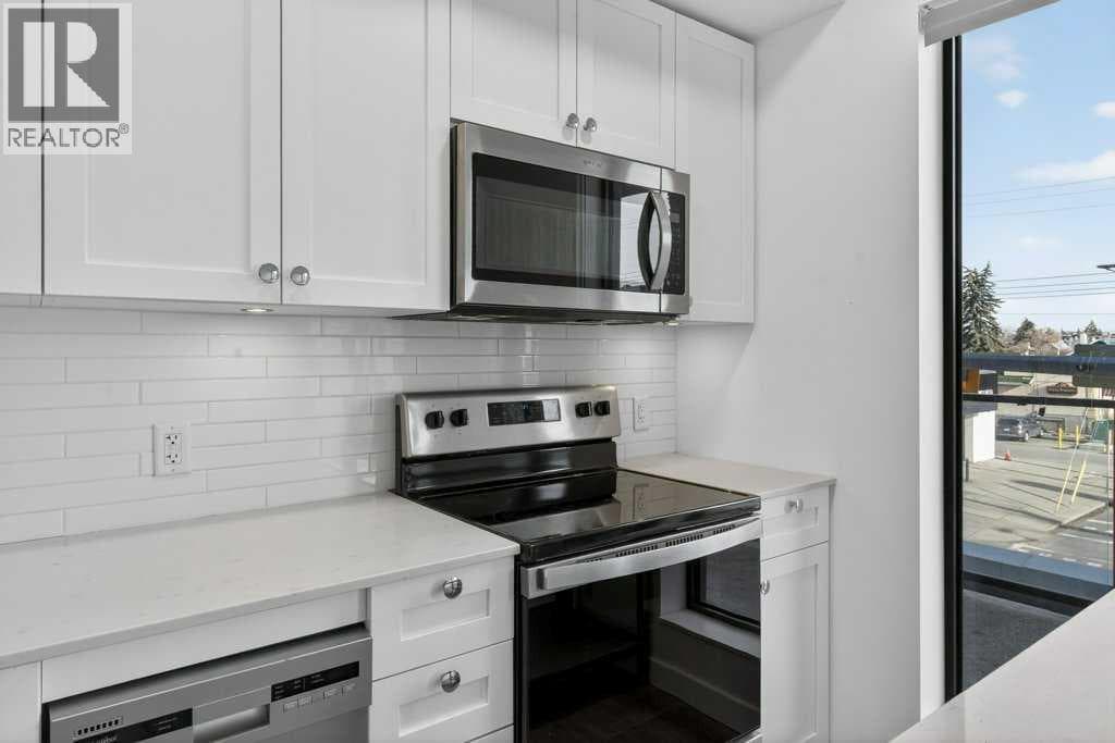 206, 123 4 Street NE photo 12