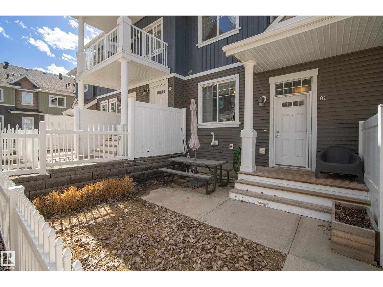 #81 4050 SAVARYN DR SW photo 3