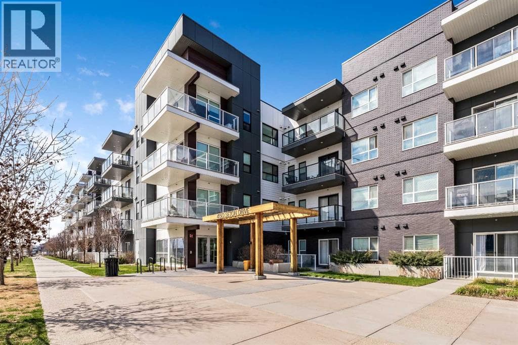 1 bed 1 bath single family at 117, 4150 Seton Drive SE — $239,900