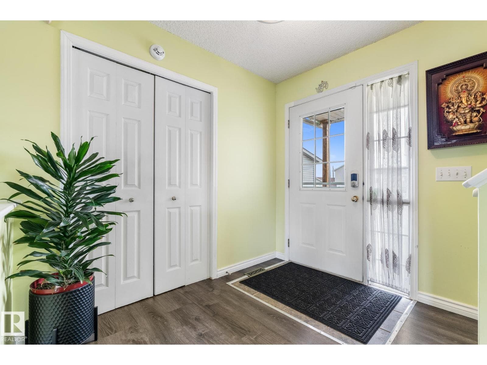 13148 151 AV NW photo 3