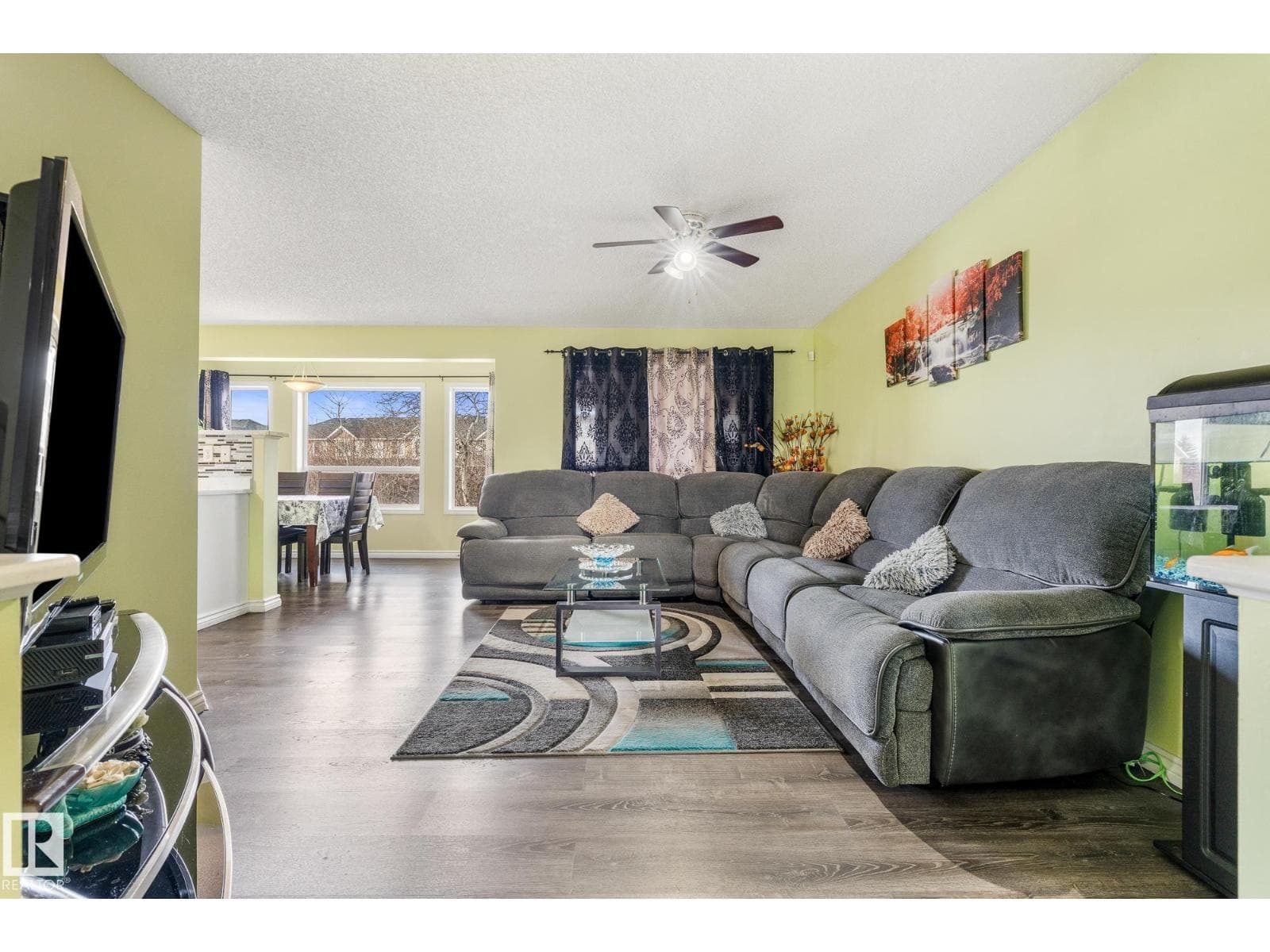 13148 151 AV NW photo 5