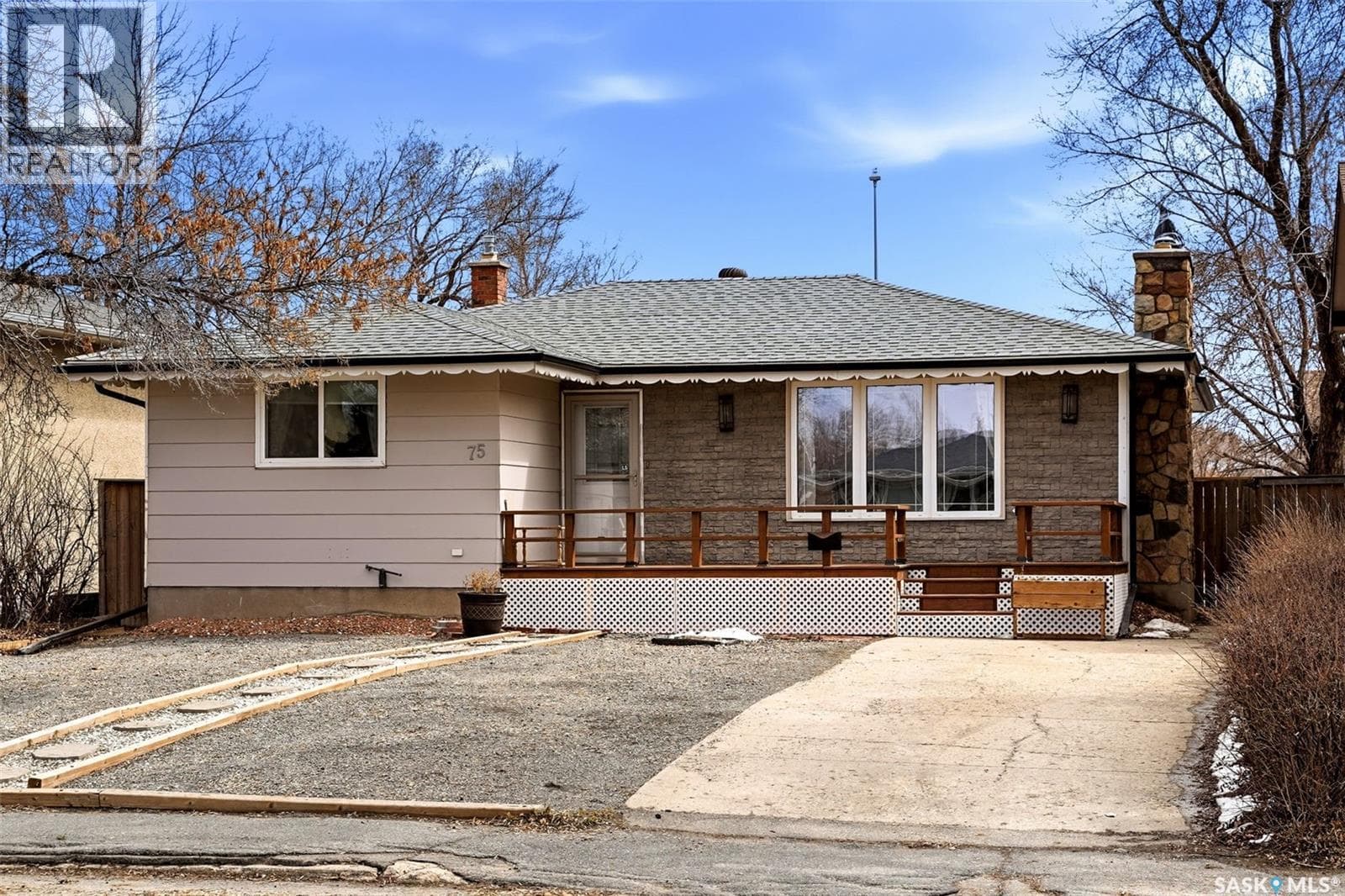 75 Rothwell CRESCENT