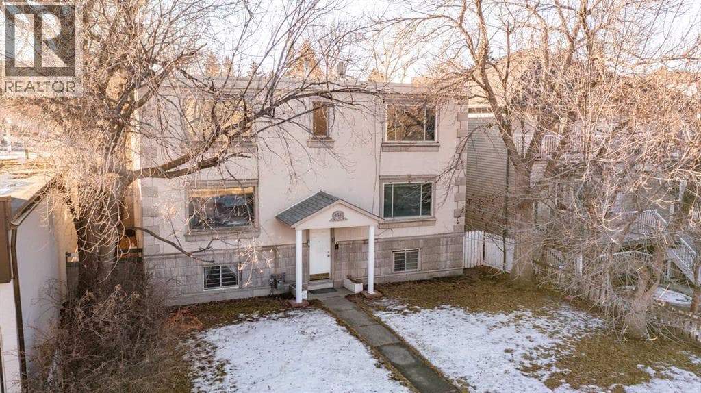 1511 28 Avenue SW photo 3