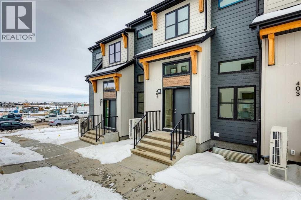 2 bed 3 bath single family at 505, 135 Mahogany Parade SE — $440,000