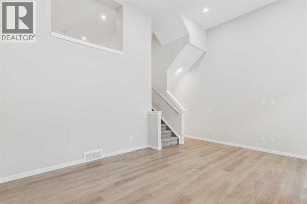 505, 135 Mahogany Parade SE photo 6
