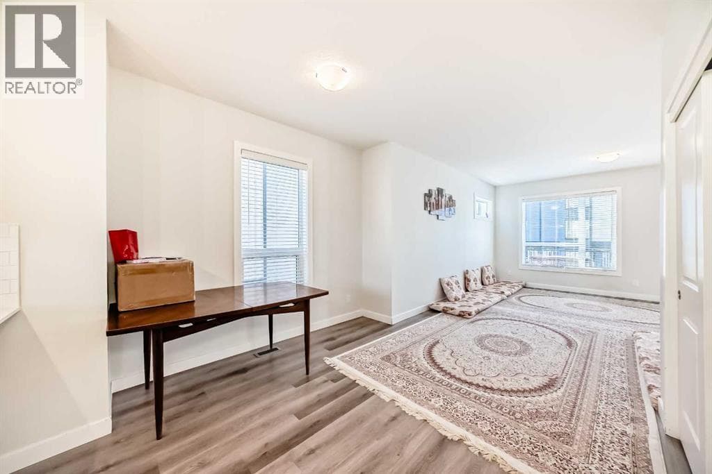 30 Evanscrest Park NW photo 10