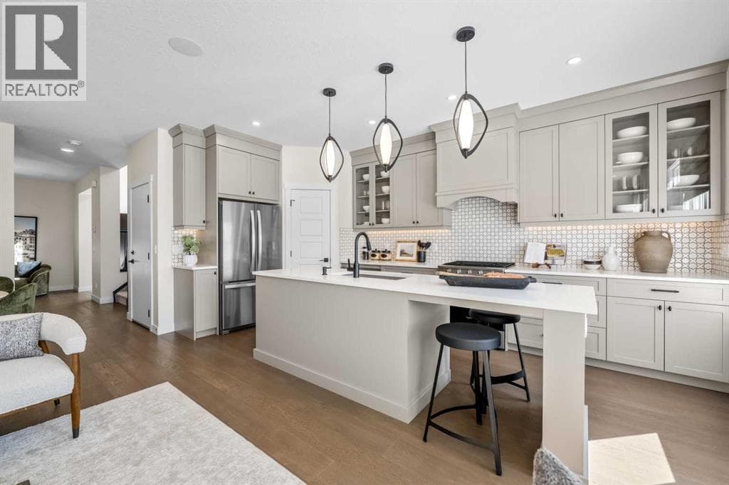 203 Huxland Path NE photo 8