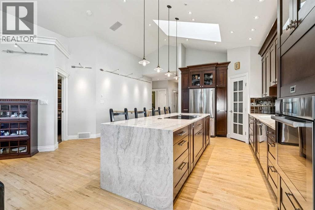 367 Discovery Place SW photo 8