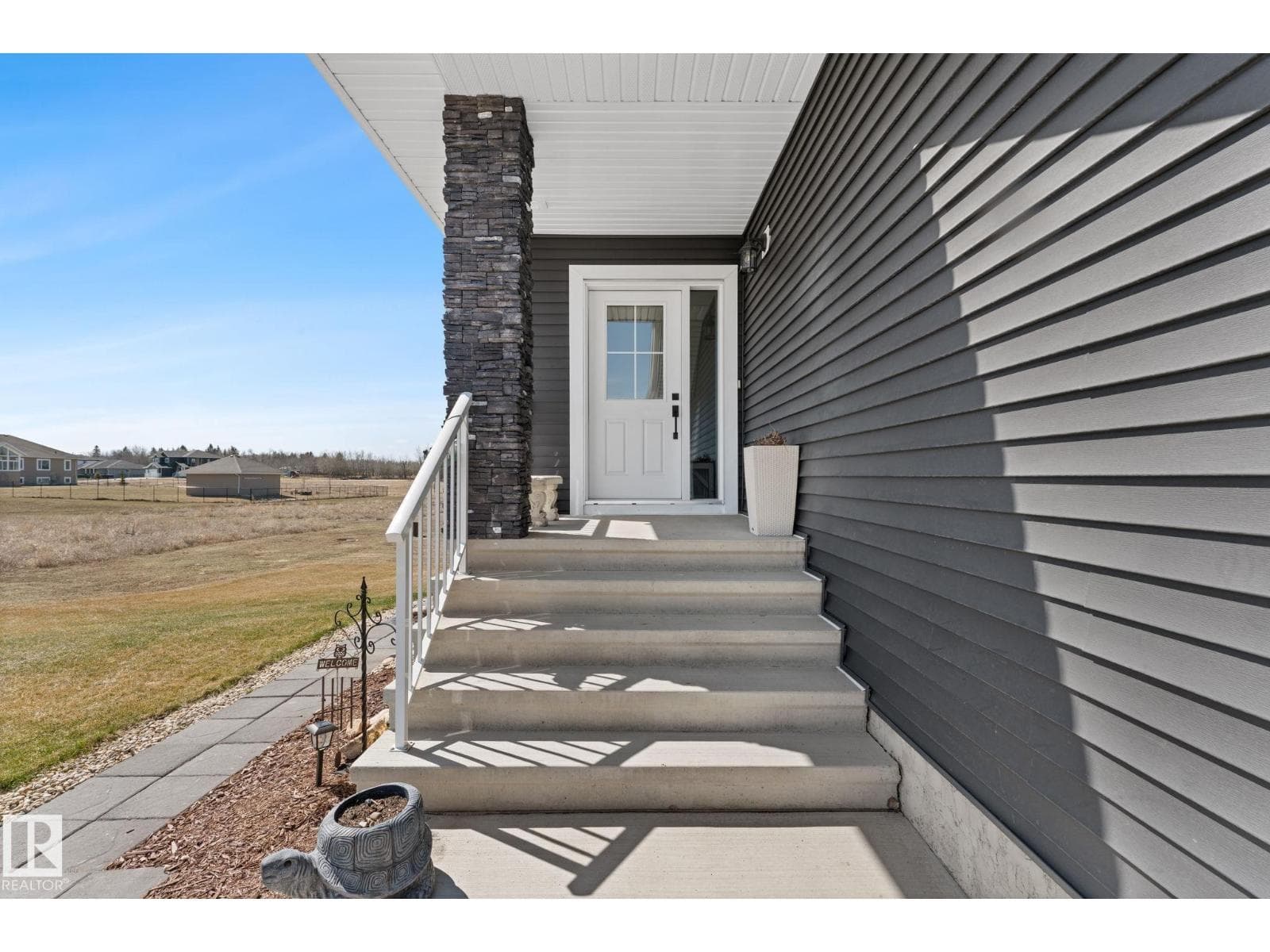 #32 26409 TWP ROAD 532 A — photo 4