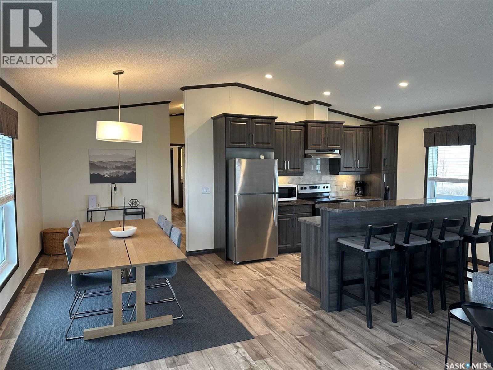 9 Lakeshore DRIVE — photo 4