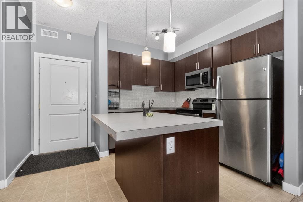 338, 23 Millrise Drive SW photo 6
