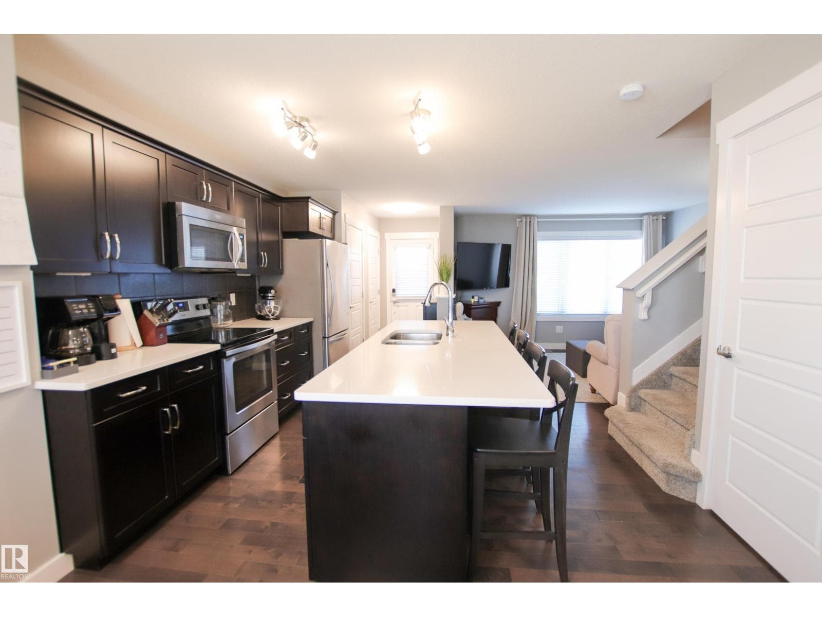 3805 170A AV NW photo 5
