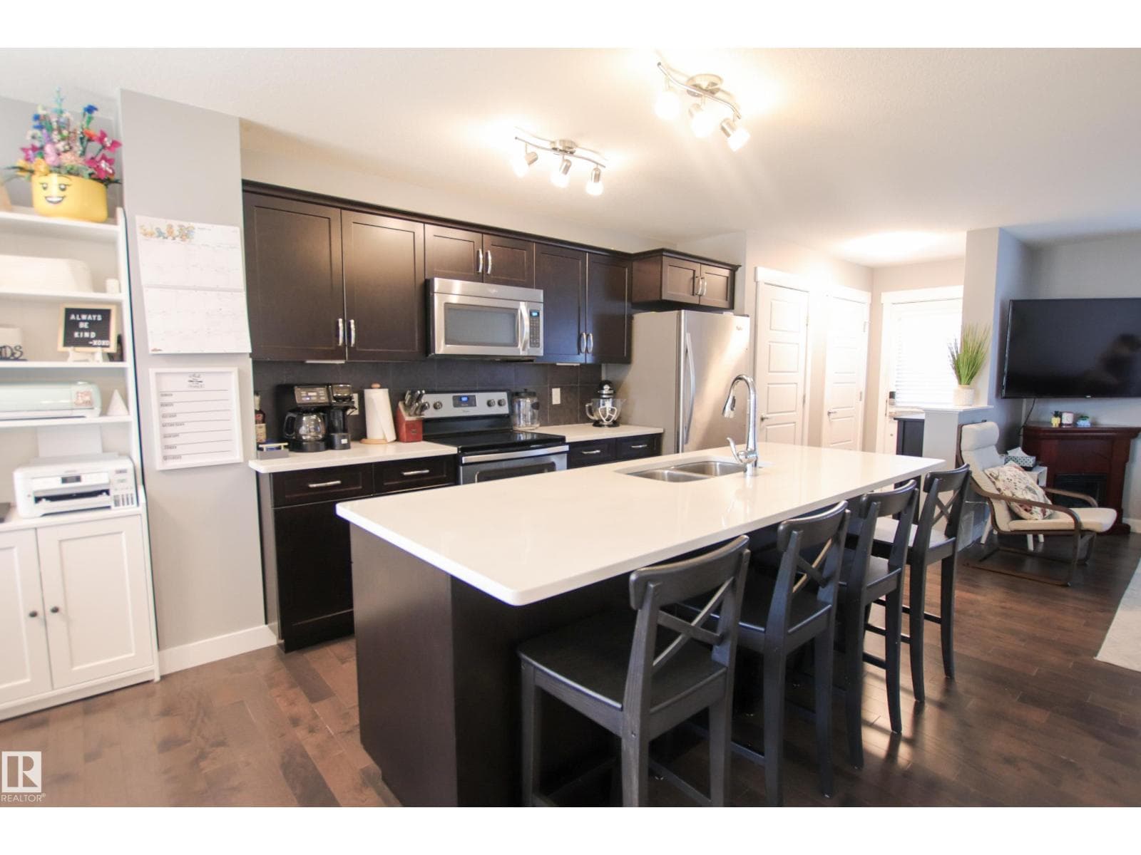 3805 170A AV NW photo 6