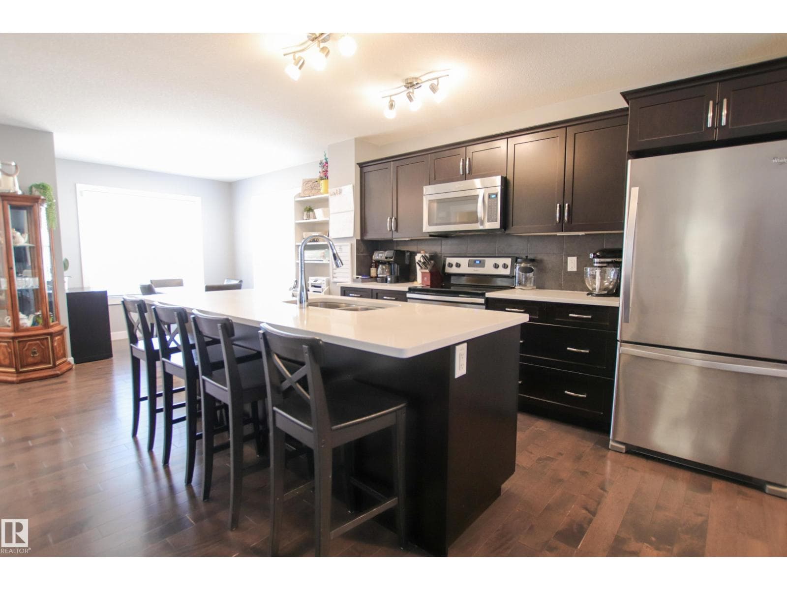 3805 170A AV NW photo 8