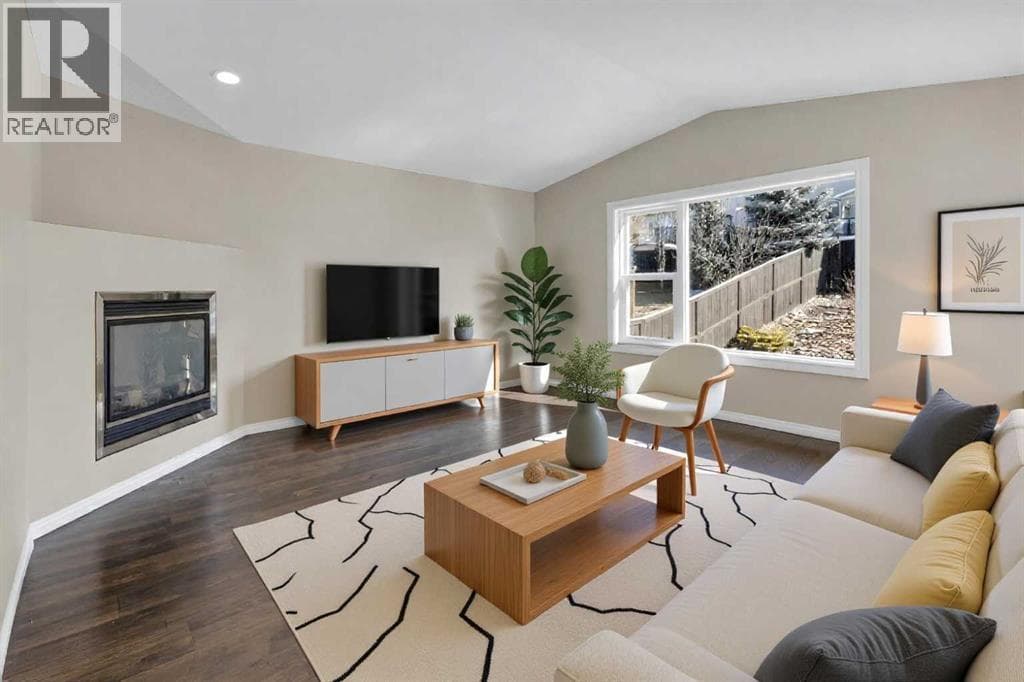 24 Evansbrooke Point NW photo 9