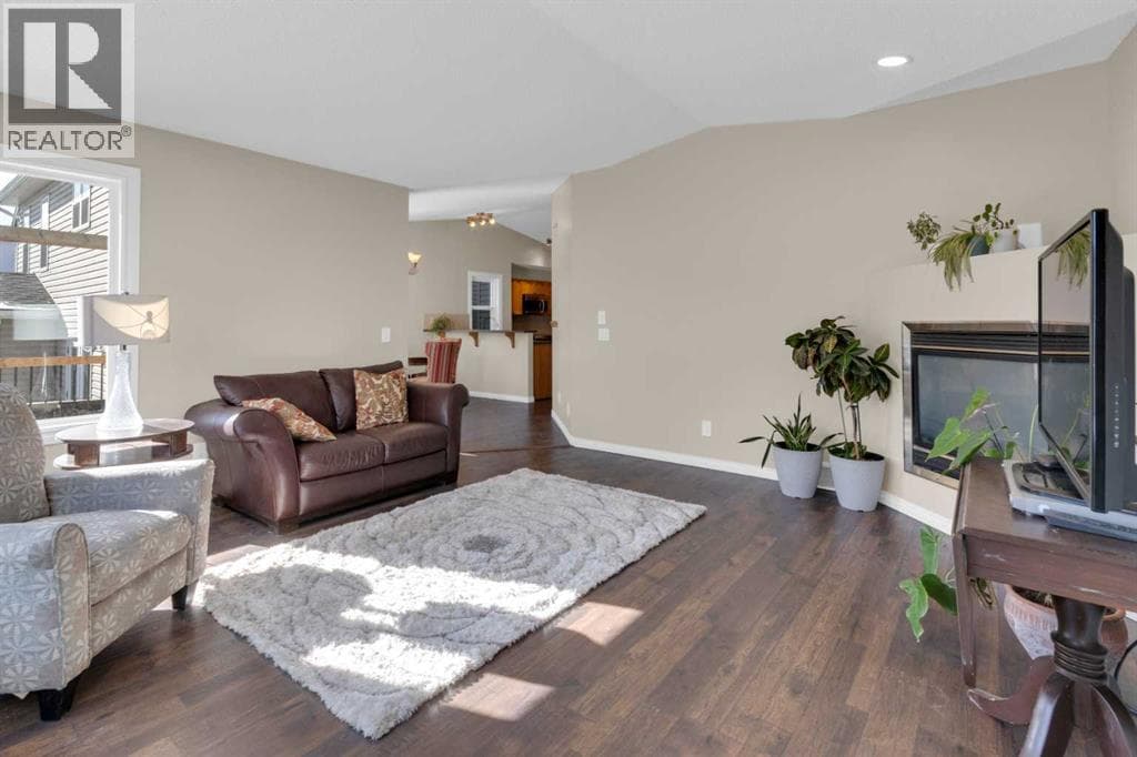 24 Evansbrooke Point NW photo 11