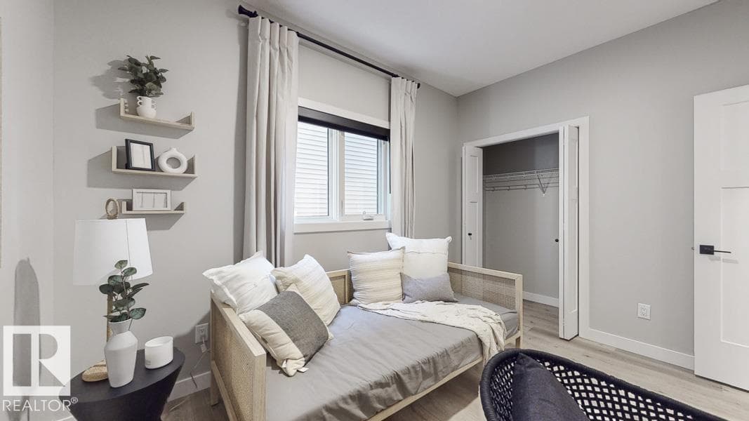 6339 175 AV NW photo 8