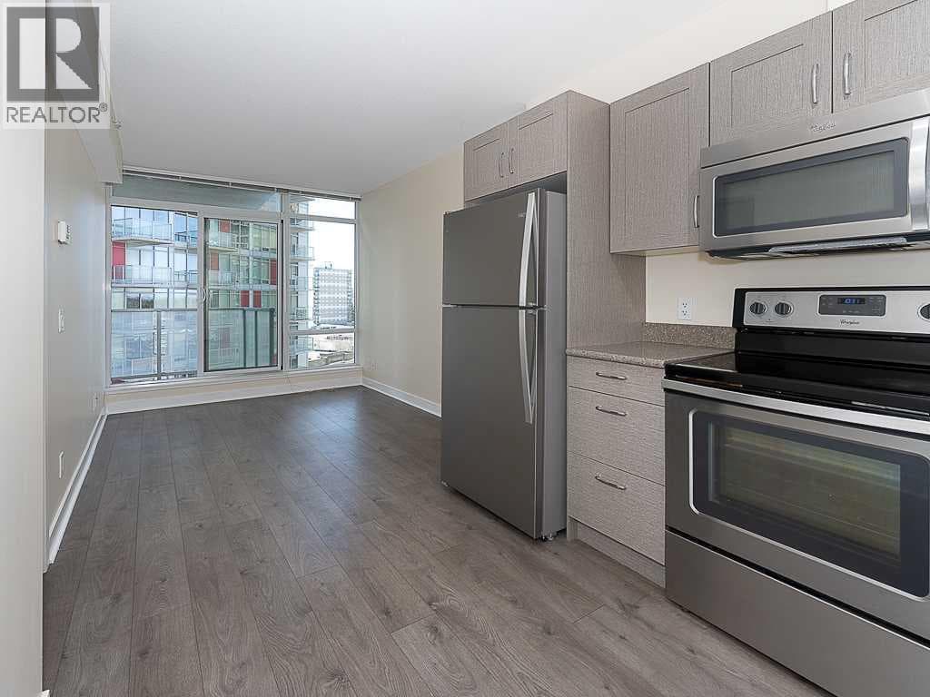 706, 30 Brentwood Common NW photo 4