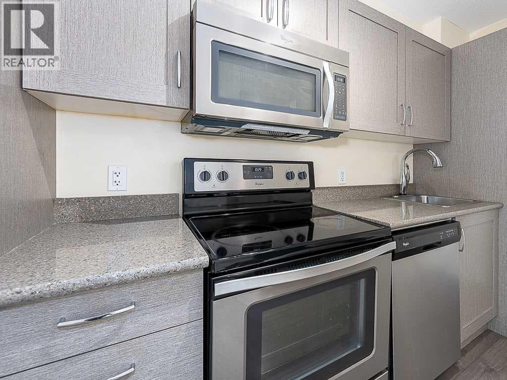 706, 30 Brentwood Common NW photo 7
