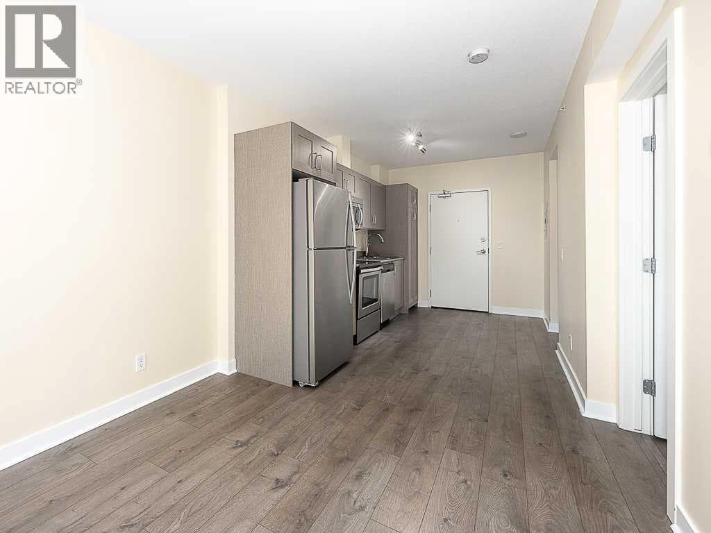 706, 30 Brentwood Common NW photo 8