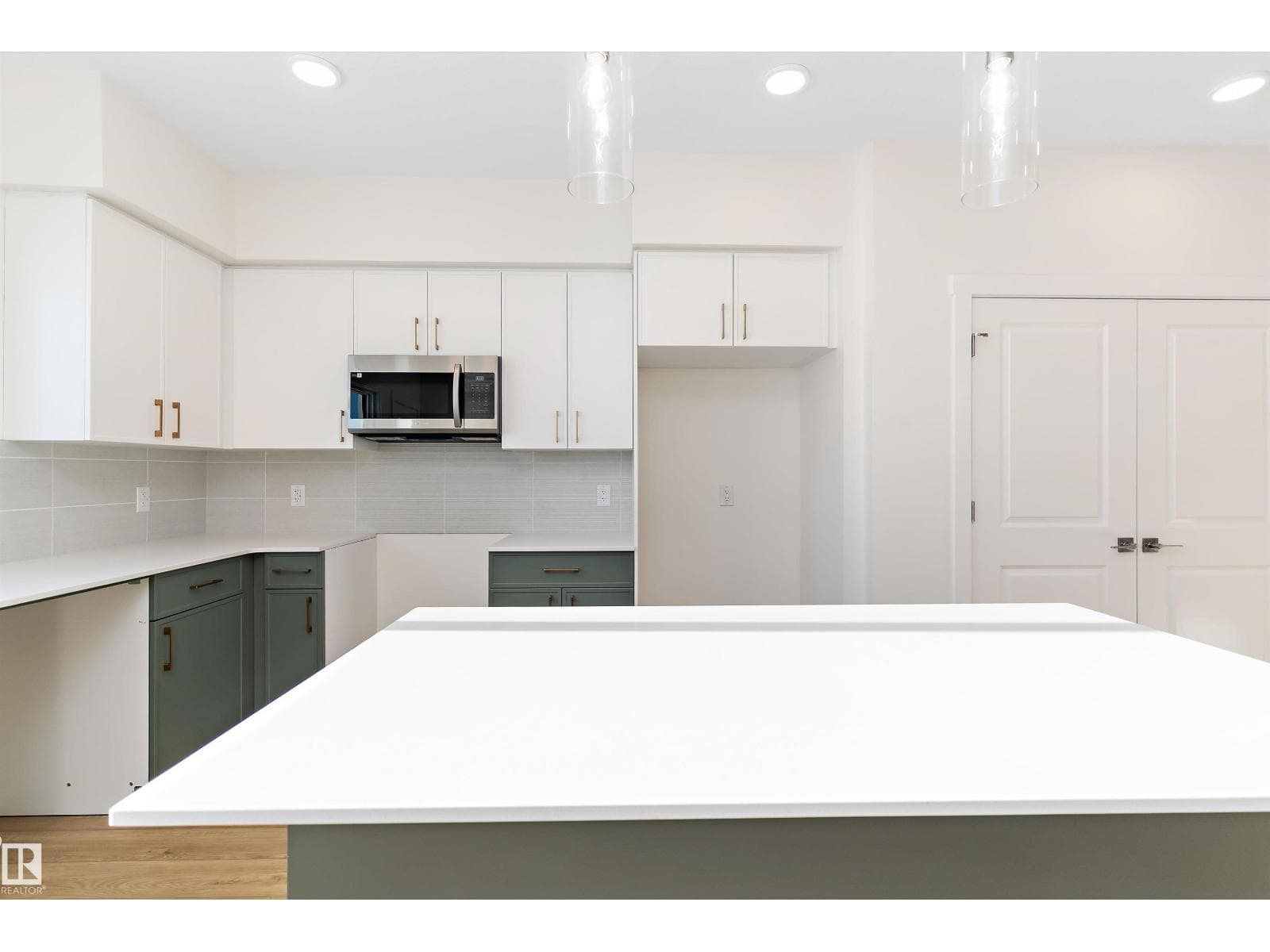 6285 175A AV NW photo 10
