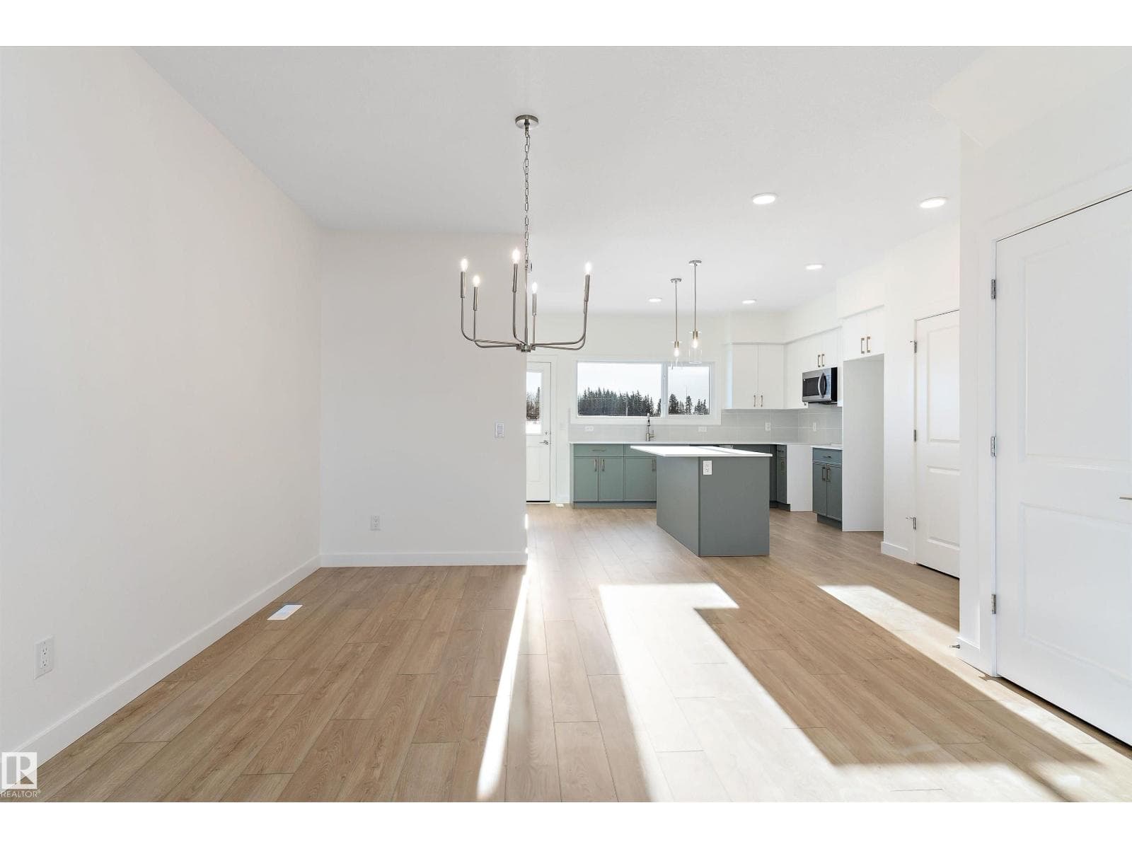 6285 175A AV NW photo 7