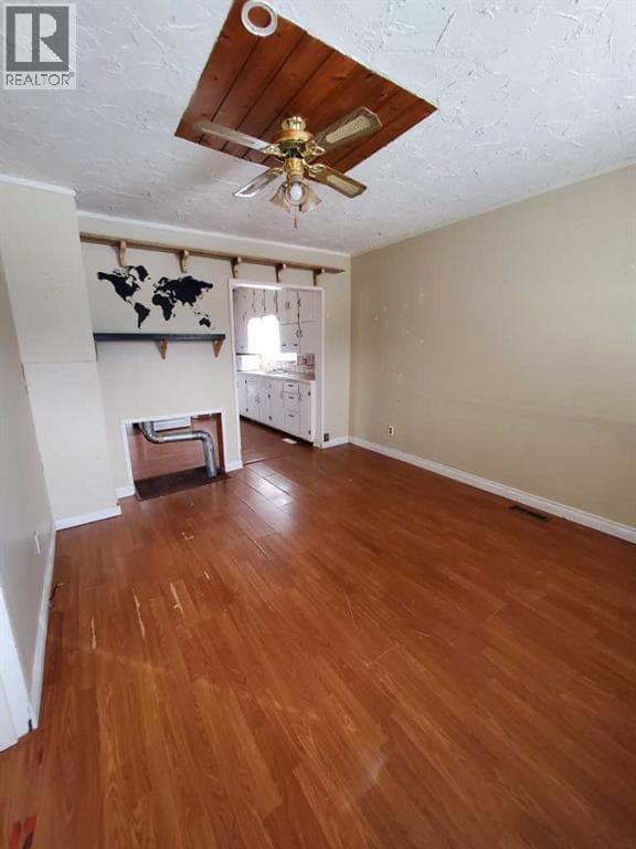 531 65 Street photo 9