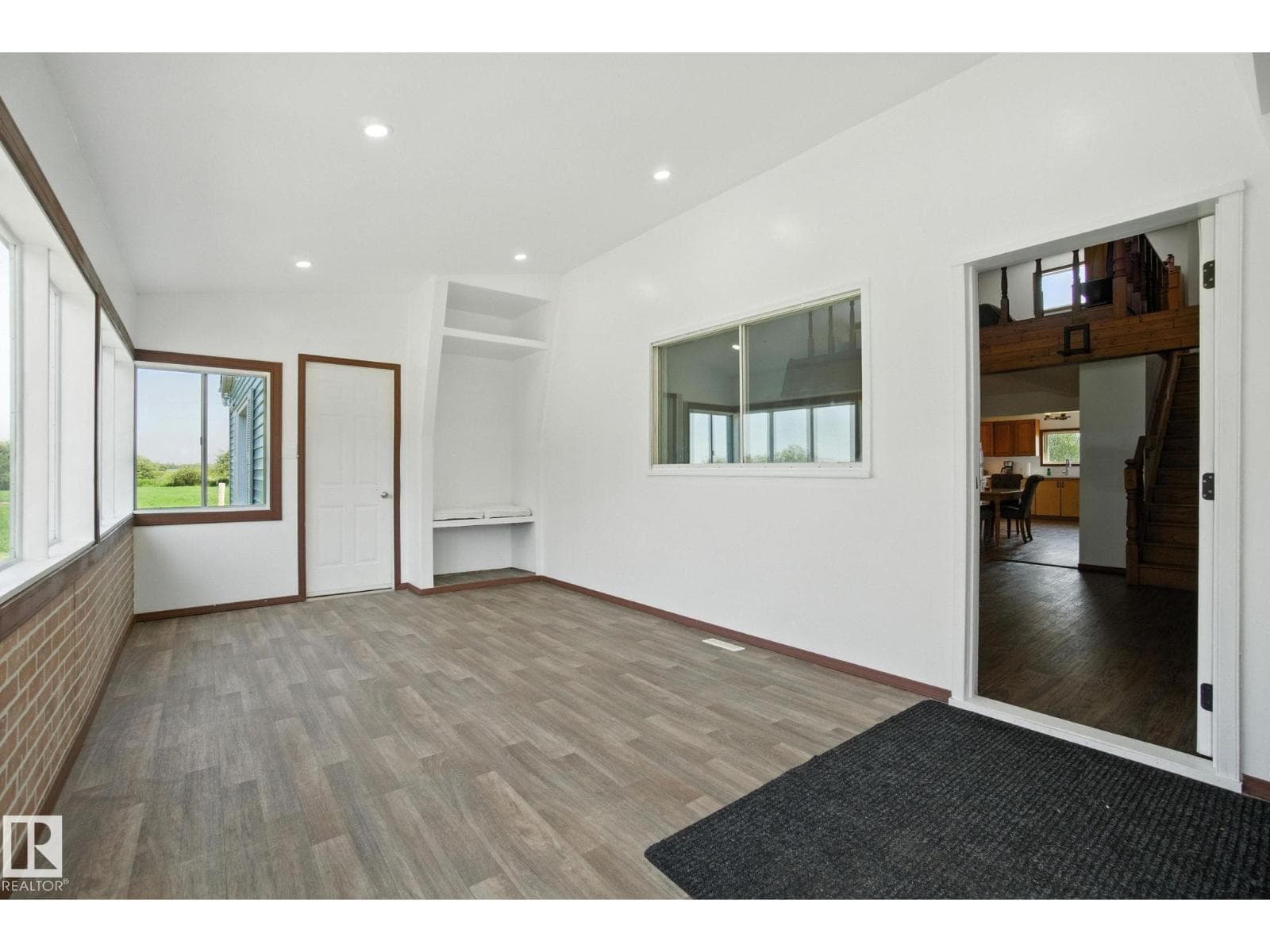 51019 RGE ROAD 273 photo 6