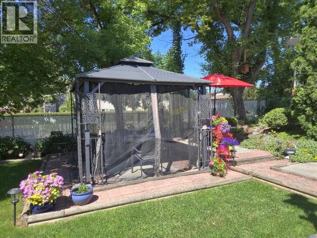 1115 3 Street NE photo 8