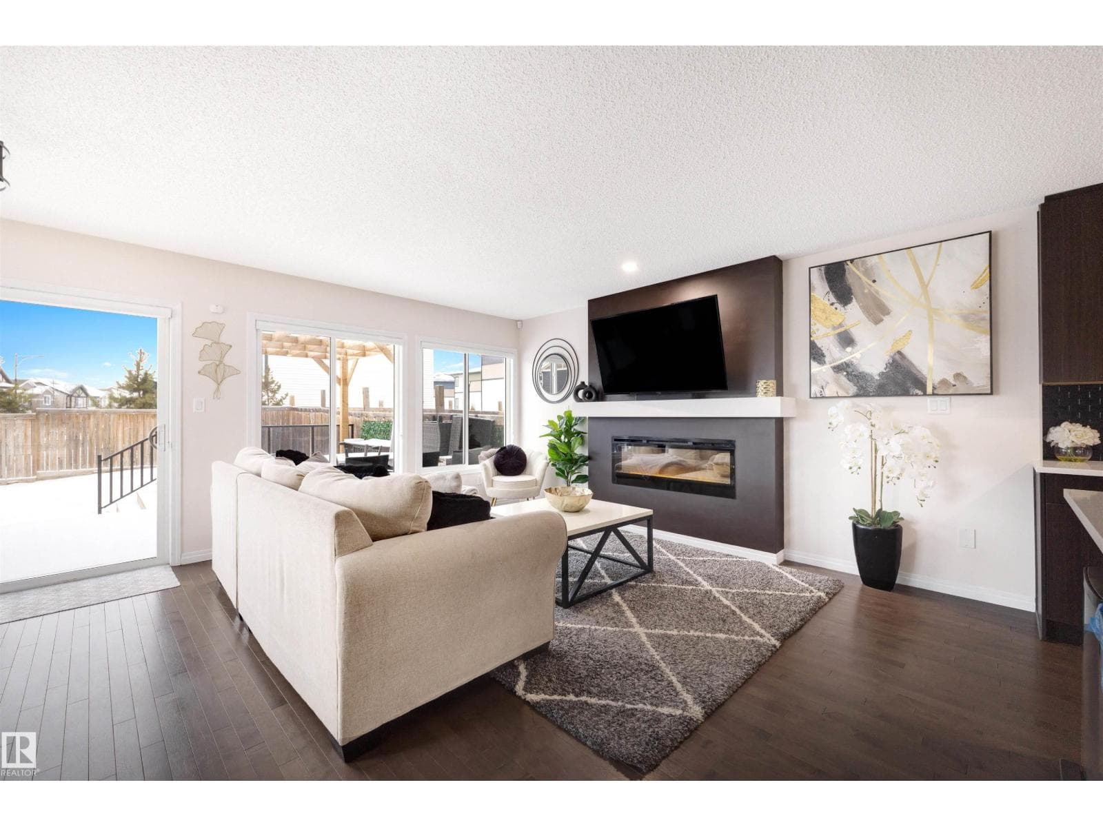 2504 COUGHLAN RD SW — photo 5