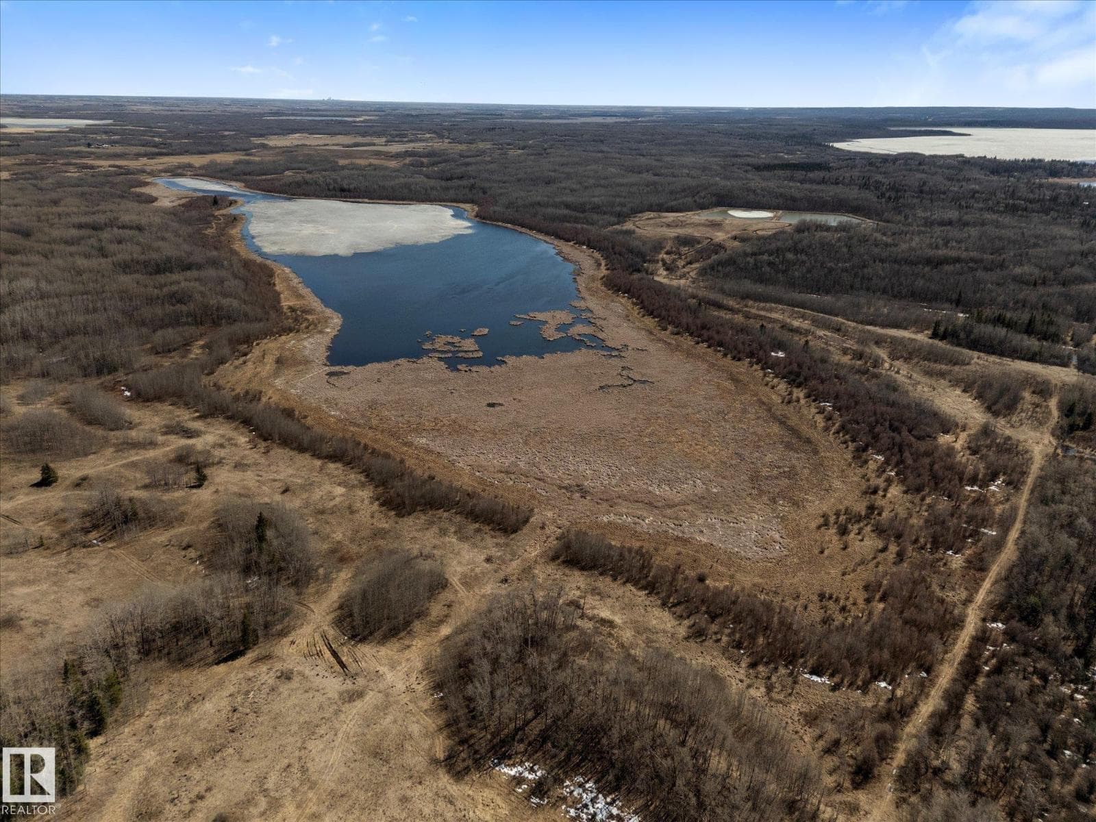 RGE RD 12 TWP RD 562 photo 10