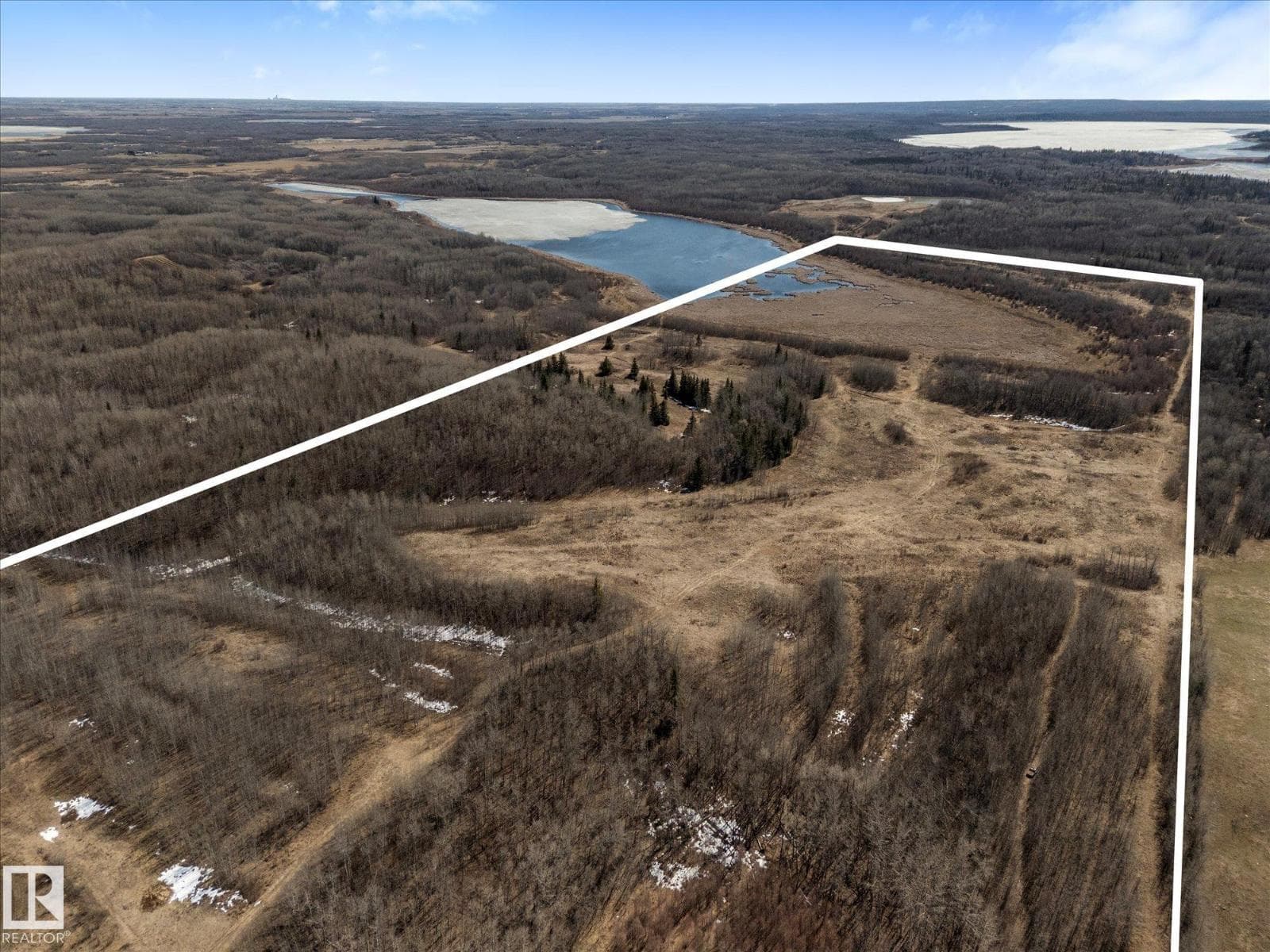 RGE RD 12 TWP RD 562 photo 3