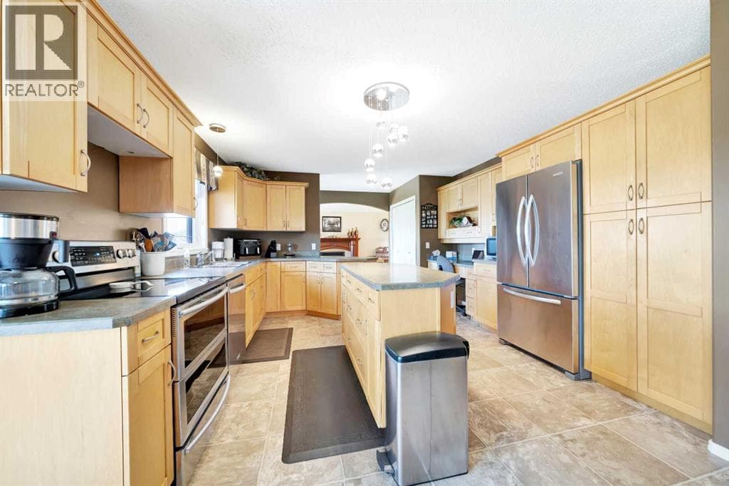 317 6 Avenue photo 7