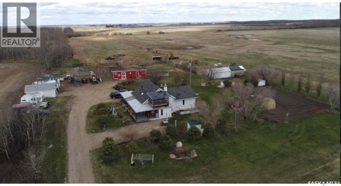 3 bed 2 bath single family at Campbell Acreage 12kms South — $299,900