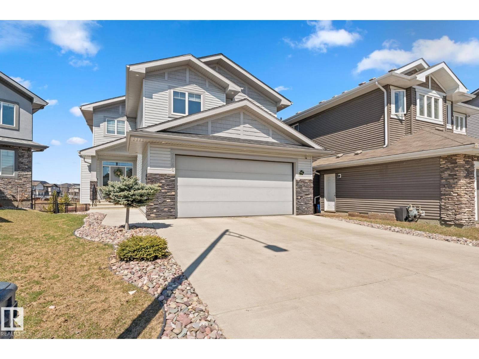 7640 179 AV NW